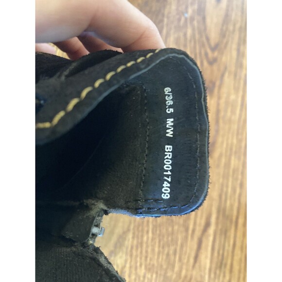 Born Wynter Ankle Boots Black Distressed Leather Tassel Women's Size 6 NWOB - Picture 9 of 11